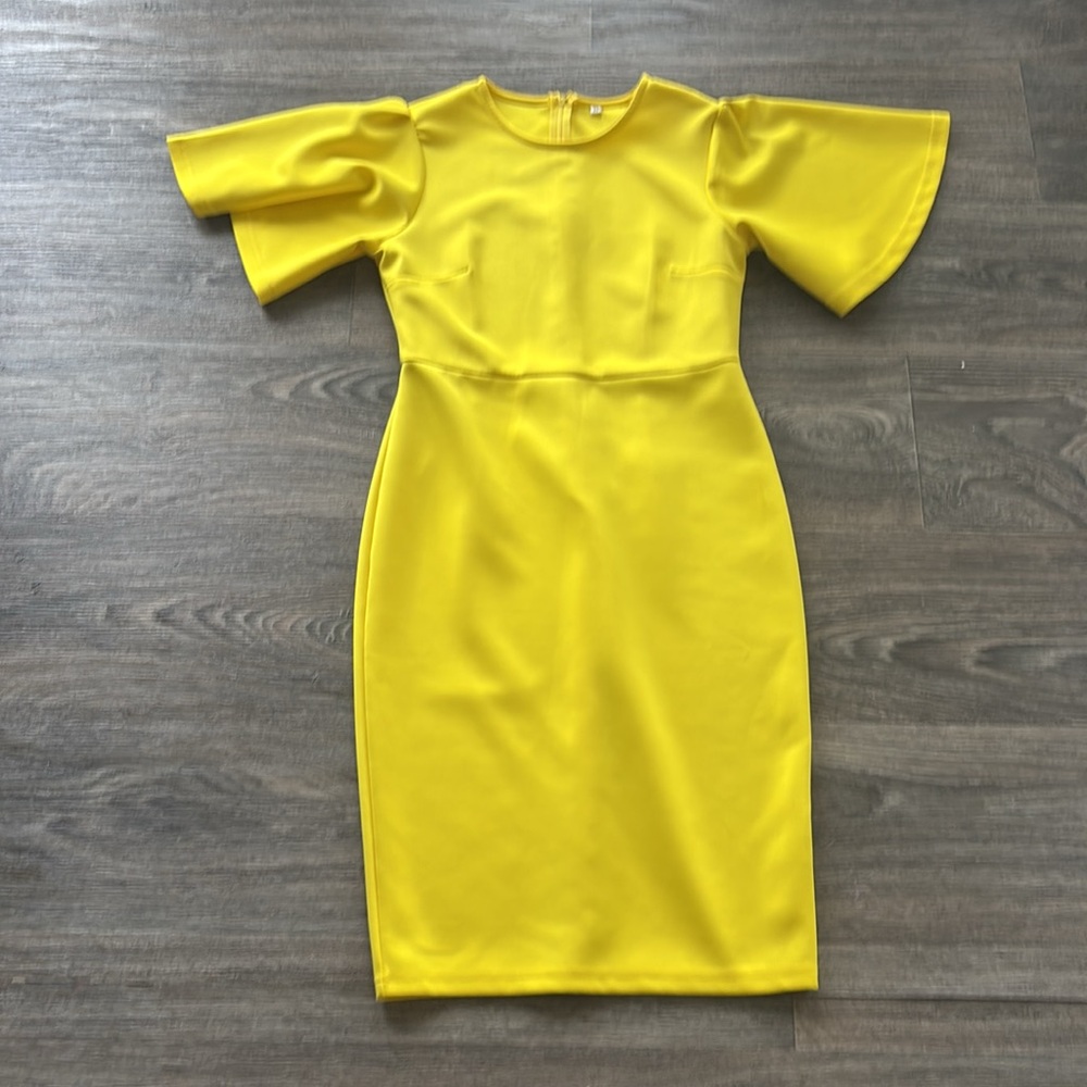 Elegant Yellow Dress